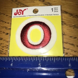 Small Iron-on Embroidered Felt Letter Initial RED “O” Patch (Joy Brand) 14G3 - Picture 1 of 3