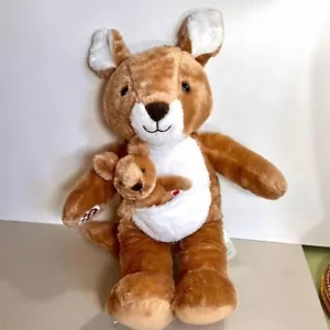 Peluche esclusivo Build-A-Bear Workshop canguro e baby joey - Foto 1 di 14