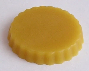 BEESWAX - 100% organic yellow / brown bees wax - 180 gr (6.30 oz.) (6 Blocks) - Picture 1 of 5