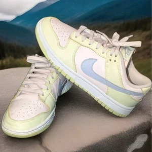 Nike Zapatos Para Mujer 7.5 Dunk Low Ghost Claro Suave Rosa Lima Blanco Hielo Tenis - Imagen 1 de 9