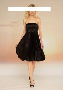 "APART" Abendkleid Kleid Cocktailkleid bestickt in schwarz Gr. 34 Neu - Bild 1 von 4