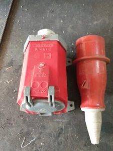 Kraftstromsteckdose Kraftstromstecker 380V 32A - Bild 1 von 2