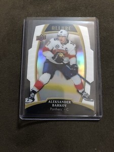 2019-20 Allure White Rainbow Aleksander Barkov Panthers