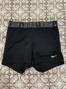 Nike pantaloncino a compressione donna taglia S nero elasticizzato logo swoosh - Foto 1 di 8