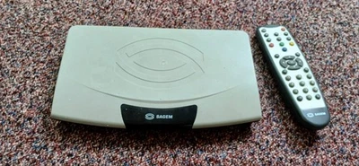 Set Top Digital Sagem Freeview Box con Control Remoto - Sin Cables - S/N: 907351096158 Foto 1 de 4