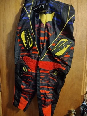 越野越野裤 34 码    — 第 1/4 张图片