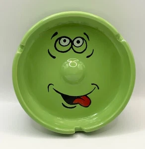 Vintage 90’s Green Ashtray Smiley Face Plastic 3D Nose Round by Tradewinds - Picture 1 of 4