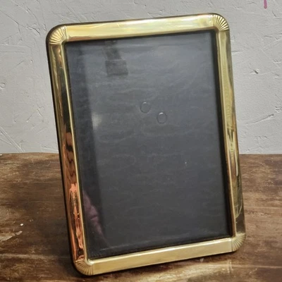 复古 5x7 英寸黄铜饰面圆形金属相框中世纪现代 — 第 1/4 张图片