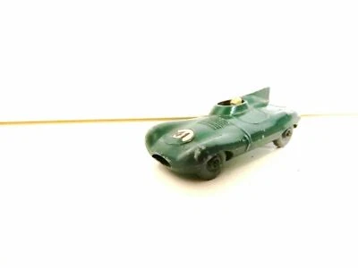 D. TYPE JAGUAR BY LESNEY MATCHBOX N. 41 AUTO VERDE CAR GREEN MADE IN ENGLAND - Immagine 1 di 3