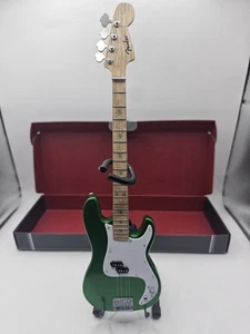 Fender Custom Strat Mini Guitar NEW with Stand Axe Haven - Picture 1 of 8