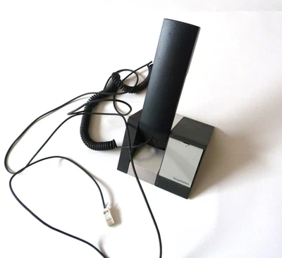 TELÉFONO FIJO ANALÓGICO BANG & OLUFSEN B&O BEOCOM CON CABLE DE DISEÑO Foto 1 de 4