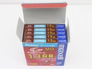 [ New ] MAXELL GIGAMO MO 1.3GB Magneto Optical Disk Windows Format lot of 5 - Afbeelding 1 van 6