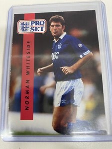 Everton Norman Whiteside Vintage Football Card In Double Protective Sleeve
