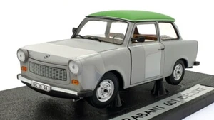 Sun Star 1/18 Scale 4284 - Trabant 601 Deluxe - Grey/Green - Picture 1 of 5