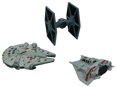 3 miniaturas fundidas a presión de Star Wars; Tie Fighter, Millennium Falcon y Snowspeeder Foto 1 de 3