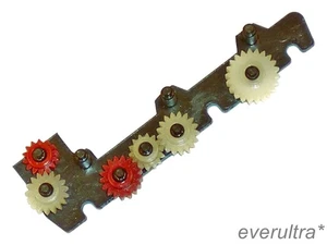 Ersatzteile Roco HO Dampflok BR 58 1556 DB (4112) - Tenderzahnräder (6x)* - Picture 1 of 7