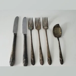 Crown Silver Plated Assorted Utensils Radiance Pattern Antique Ornate - Picture 1 of 2