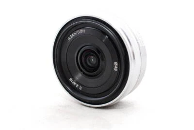 Lente gran angular casi nueva Sony E 16 mm F/2,8 SEL16F28 para montaje E - Imagen 1 de 4