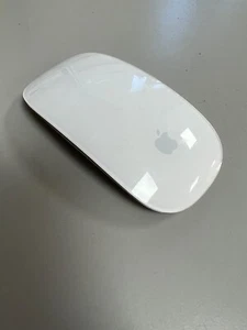 Apple Magic Mouse Bluetooth Maus - Weiß (A1296) - Bild 1 von 2
