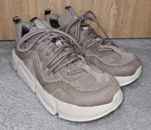 UGG Women's Calle Lace Suede Fashion Sneakers $150 Msrp Sz 9 Free Shipping!! - Picture 1 of 8