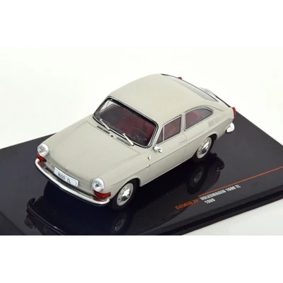 VW 1600 TL 1969 BEIGE 1:43 Ixo Model Auto Stradali Modellino Nuovo - Immagine 1 di 3