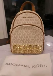 MICHAEL KORS Rhea Backpack Mini Logo Ivory Studded - Picture 1 of 10