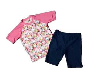 Mädchen Badeset UV Schutz Gr. 122/128 Shirt + Shorts - Bild 1 von 2