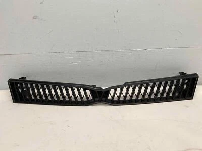 Rejilla superior TOYOTA ECHO 00 01 02 Foto 1 de 4