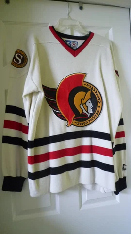 Ottawa SENATORS Sweater Medium Cover