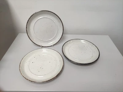 STONEHENGE Midwinter 3x Side Plate Ø17cm VGC - Image 1 of 4