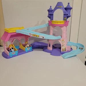 Little People Disney Princess Klip Klop Castle Playset With 2 Horses - Picture 1 of 13