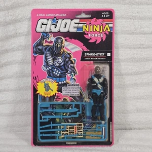 Neu im Karton G.I. Joe Ninja Force Snake-Eyes Actionfigur 1992 Hasbro Neu auf Karte - Bild 1 von 2
