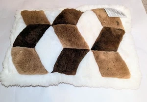 Alpaka Fell Kissen Peru Peruvian Connection Wolle Lammfell Schein Wandteppich NEU Neu mit Etikett! - Bild 1 von 14
