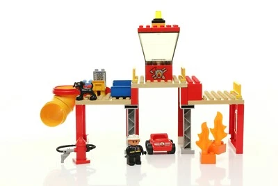 Lego DUPLO Town Fire Set Fire Station vintage rare - Image 1 of 4