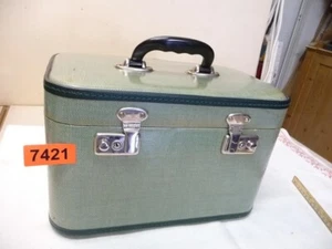 7421. Alter Koffer Reisekoffer - Bild 1 von 5