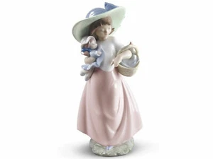 NAO BY LLADRO IT'S A PICKNIC GIRL FIGUR #1902 MARKE NEU IM KARTON NIEDLICHE PUPPE SPAREN $$ KOSTENLOSER VERSAND - Bild 1 von 11