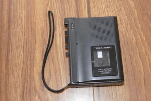 Realistic Minisette-20 Voice Actuated Cassette Tape Recorder Model 14-1055B - Picture 1 of 8