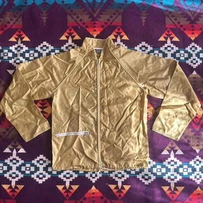 Jaqueta de chuva leve vintage anos 70 Oakbrook Sportwear Sears dourada tamanho grande/médio - Imagem 1 de 4