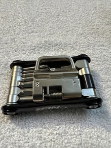 Spin Doctor Cycling Multi Tool - Picture 1 of 7