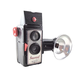 Cámara TLR Imperial Deluxe con Flash y Carrete PROBADA ENVÍO GRATUITO A EE. UU. Leer - Imagen 1 de 8