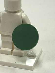 Lego Small Sand Green Round Minifigure Shield Castle Knight Troll Warrior - Picture 1 of 1
