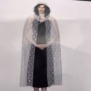 Mantello in pizzo bianco con cappuccio da donna 51 pollici x 29 pollici - Foto 1 di 4