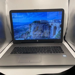 HP 17.3" Laptop Intel Core i3-6006U 2.0GHz | 8GB RAM | 256GB SSD | Windows 10 | - Imagen 1 de 12