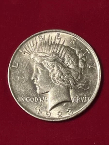 BU 1923-P Peace US Silver Dollar Philadelphia - Picture 1 of 2