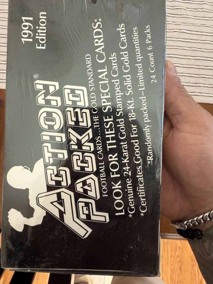 Caja sellada de fútbol americano 1991 llena de acción - 24 paquetes - promoción de inserción de oro de 24 quilates Foto 1 de 3