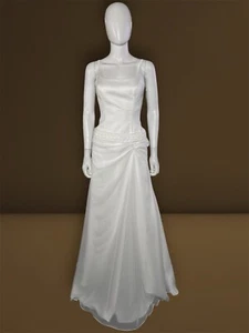 LADY ROI  Women’s Elegant Bridal Gown Ivory A-Line Dress Sz 10 Reduced To Sz 8 - Picture 1 of 11