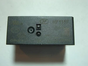 Relé 12V 1xUM 16A 250V Hongfa HF115F 012-1ZS3 #20-7F/G - Imagen 1 de 4