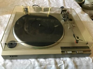 Vintage SONY PS-252 Direct Drive AUTOMATIC Turntable RECORD PLAYER Japan WORKS! - Picture 1 of 19