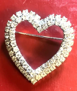 Shiny Vintage Double Row Prong Set Rhinestone Heart Pin  Signed  Joseph Warner - Picture 1 of 3