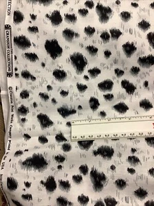Cheetah Leopard Animal Print Black Gray On White Fabric 3 Yards & 32” Cranston - Picture 1 of 1